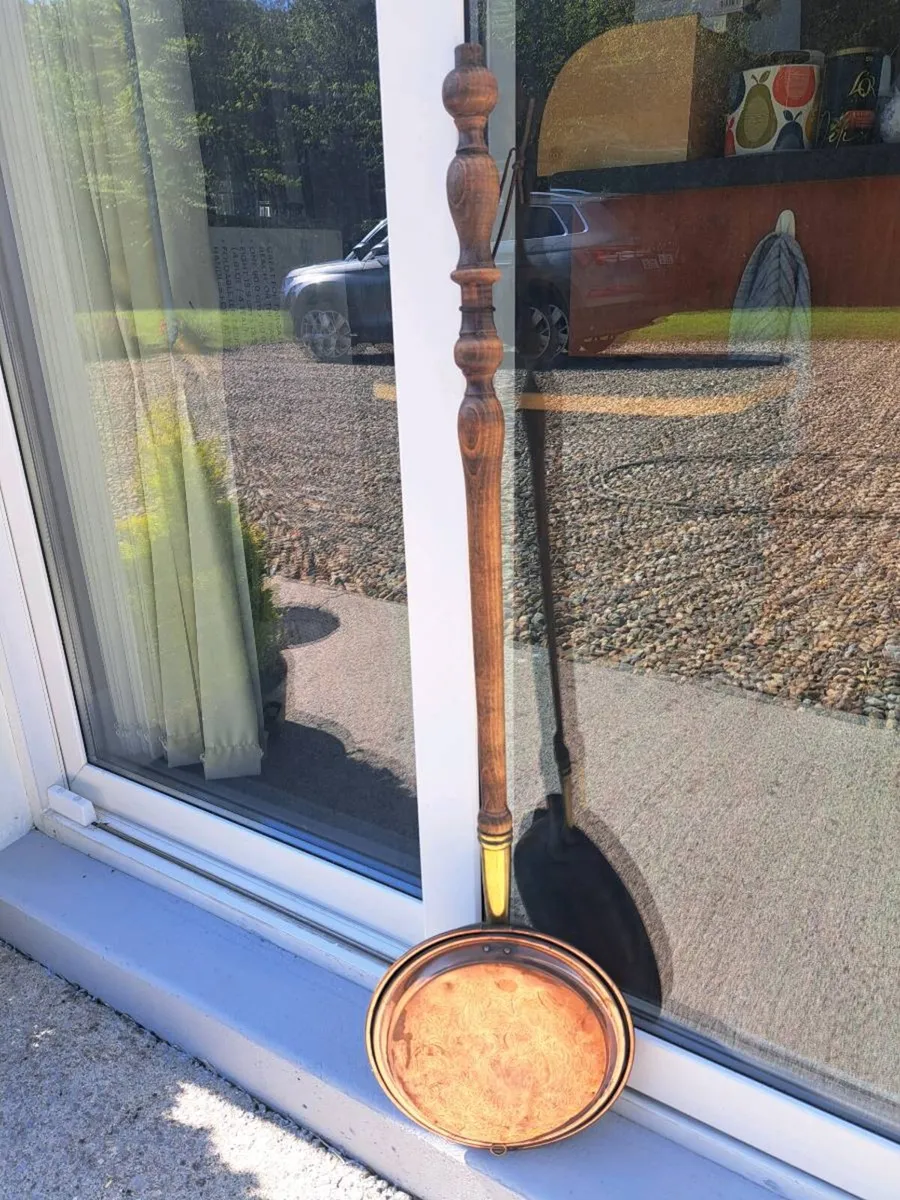 Old copper  bed warmer - Image 2