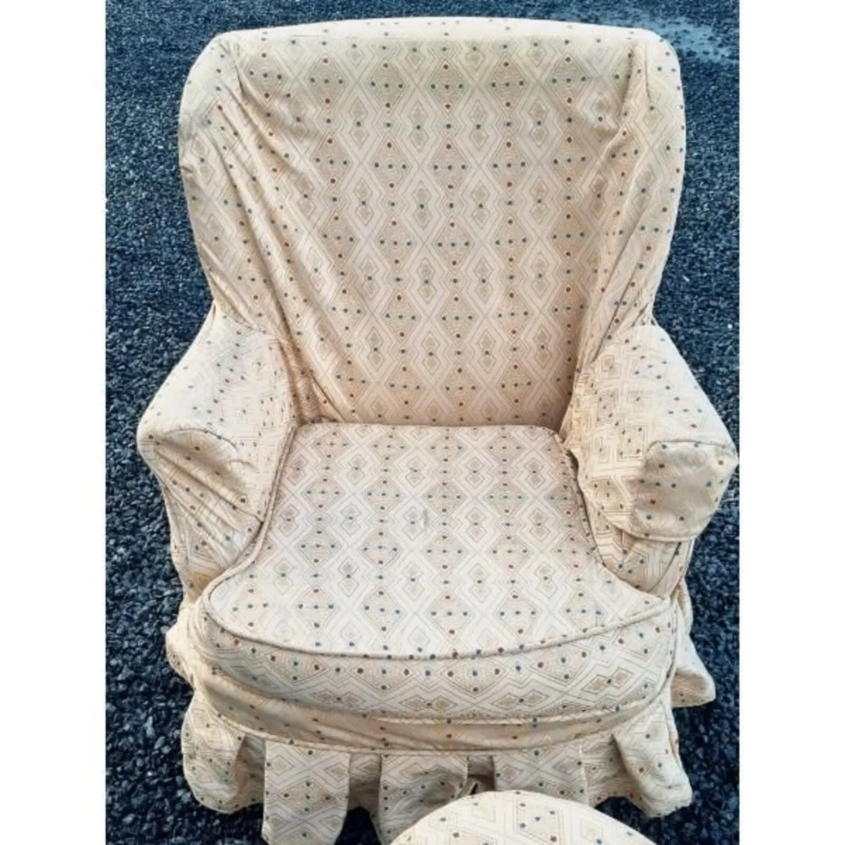 Armchair and Stool KAS1010 - Image 2