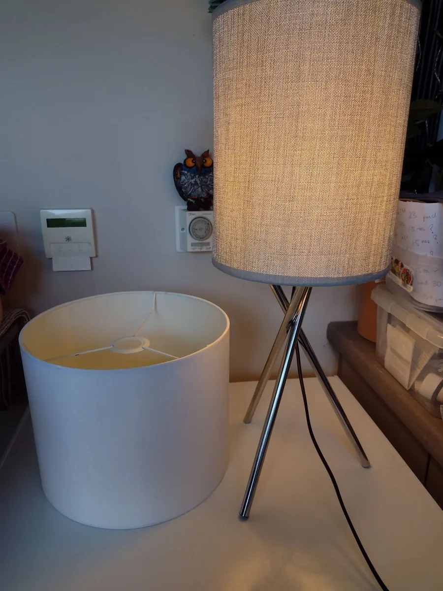 New chrome tripod table lamp or bedside lamp - Image 1