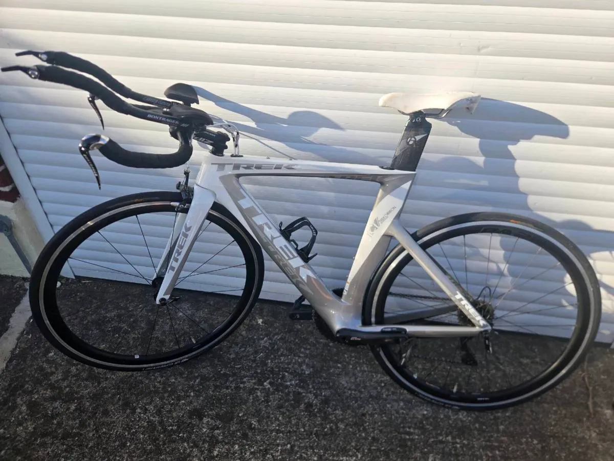 Trek Speed Concept Carbon Triathlon Bike – Medium - Image 3