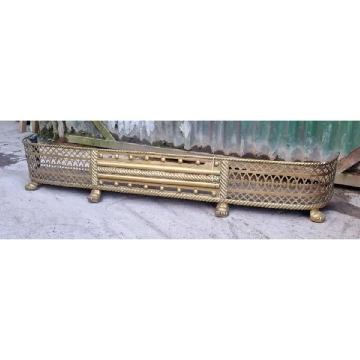 Brass Fire Fender KAS717 - Image 1