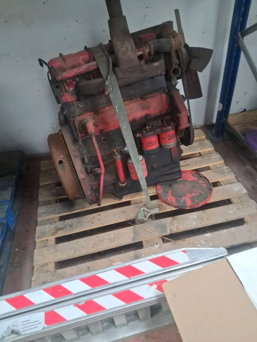 Tractors - Image 2