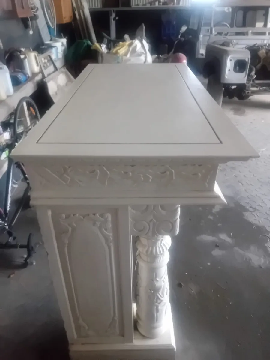 Fire front surround - Image 4