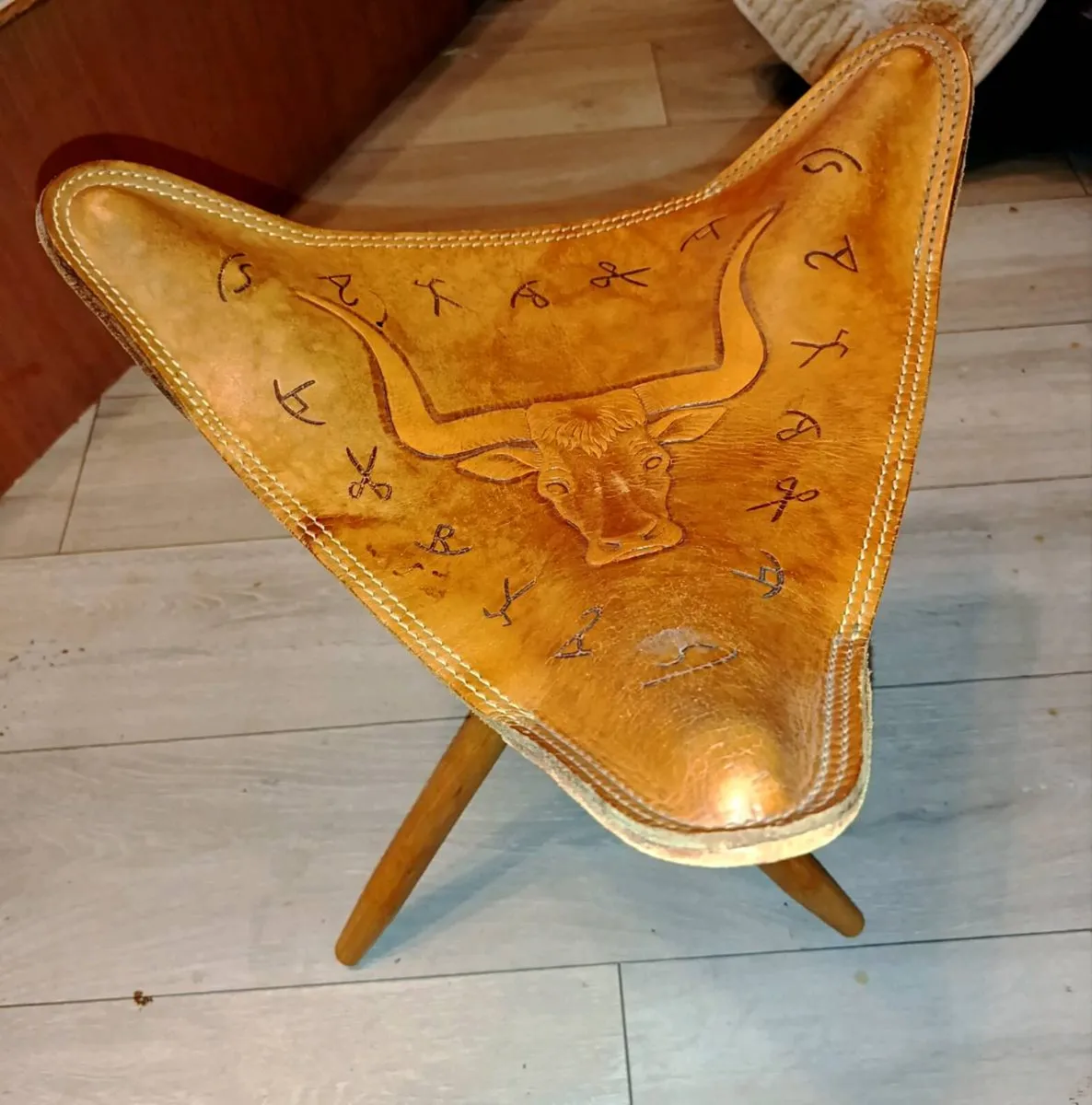 Hand made leather stool - Image 2