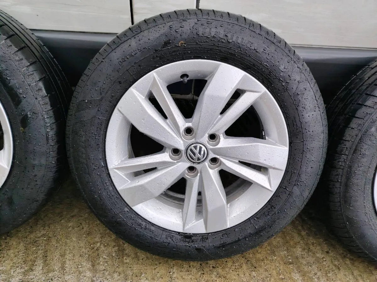 15" VW Polo alloys with new tyres - Image 4