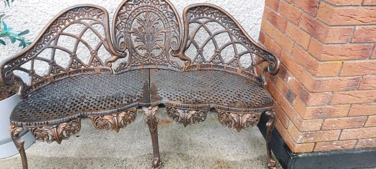 Cast iron bench - Image 2