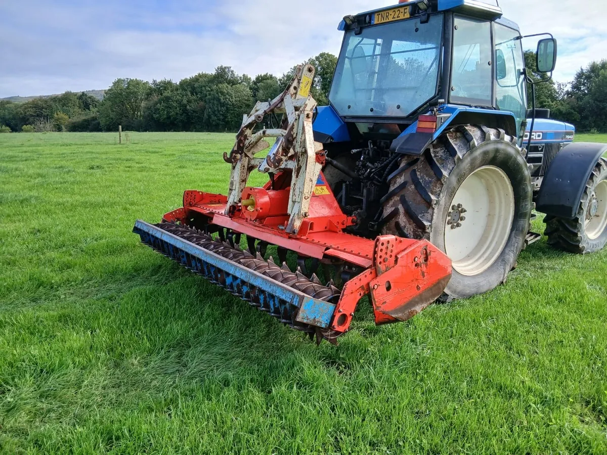Kuhn 3metre power harrow - Image 1