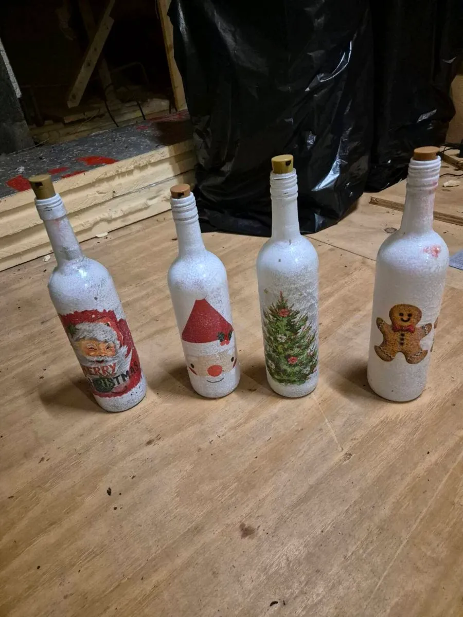 Christmas decorations/Ornaments - Image 4