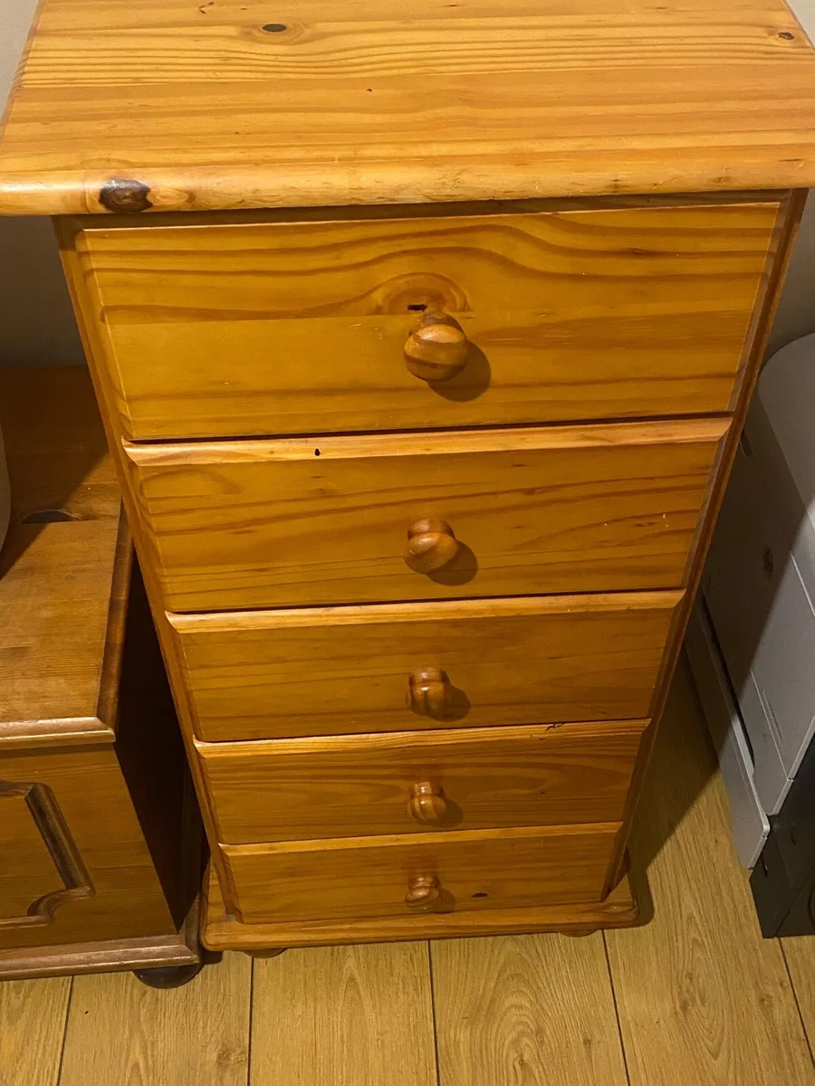 Chest of drawers Tall - Image 1