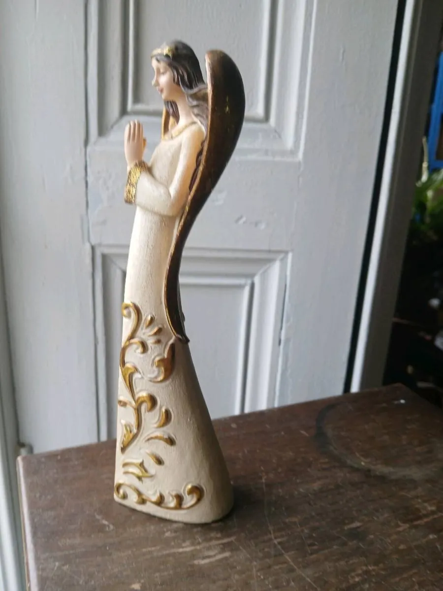Angel figurines - Image 4