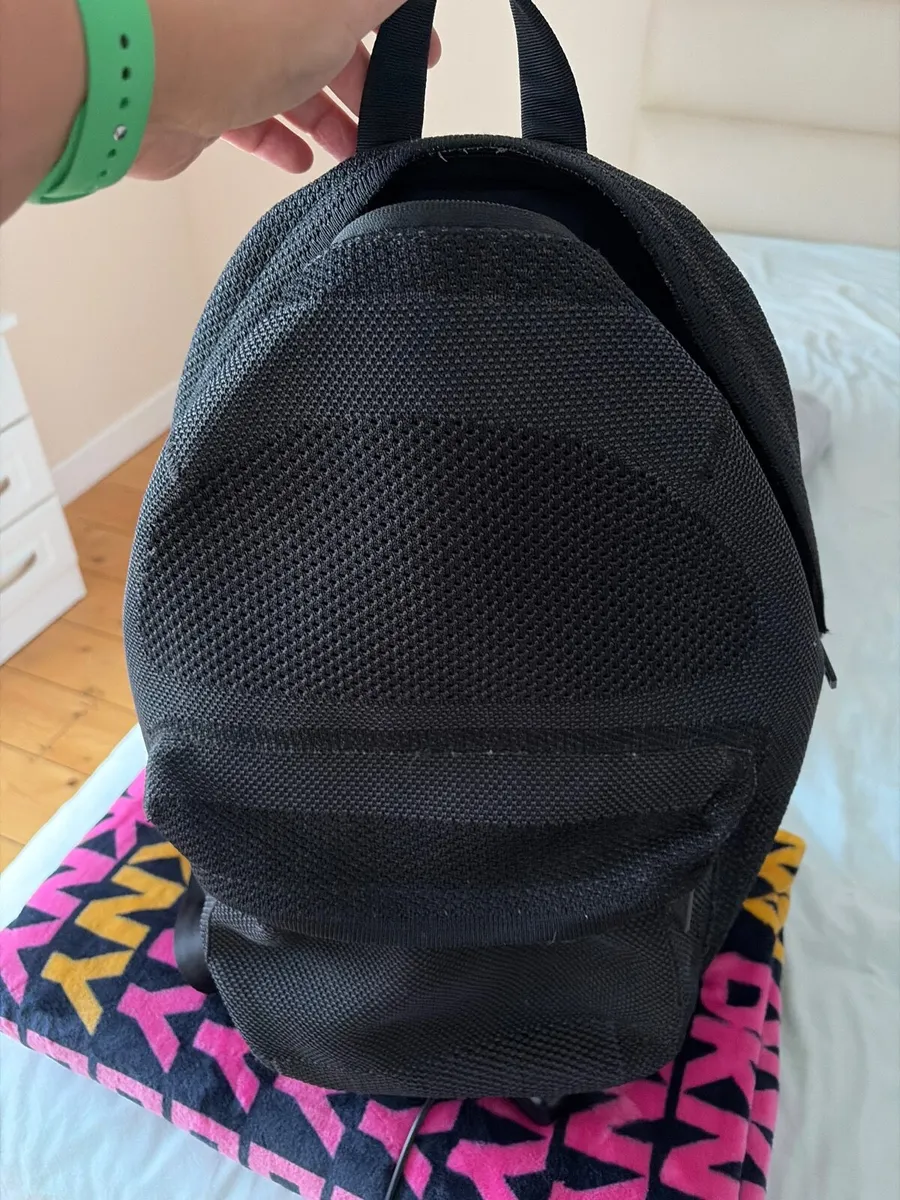 Herschel backpack - Image 1