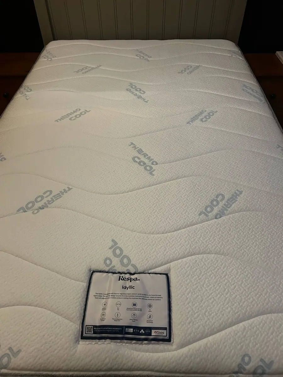 Double Bed w/ Mattress - Excellent Condition - Image 3
