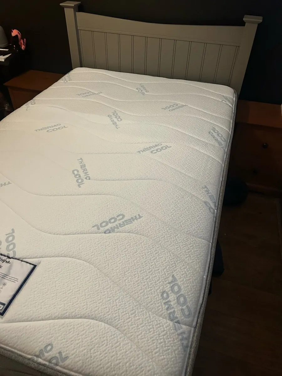 Double Bed w/ Mattress - Excellent Condition - Image 2