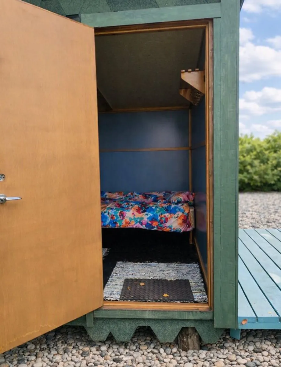 2-bed mobile unit, mains wired, good condition - Image 3