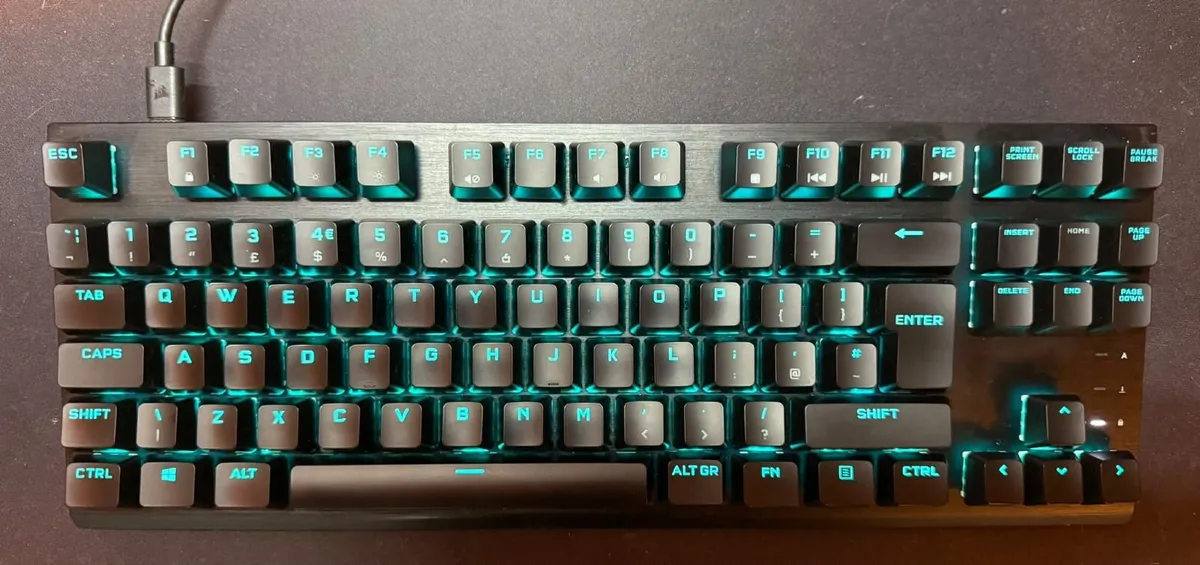 Corsair K60 Pro TKL RGB Optical-Mechanical Gaming - Image 1
