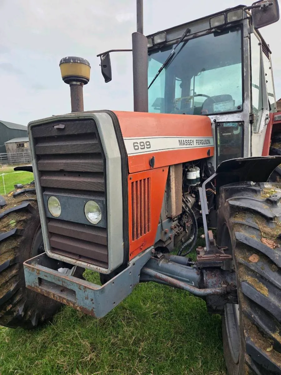 Tractor and hedgecutter - Image 3