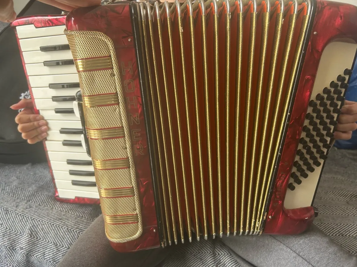 Hohner accordion - Image 4
