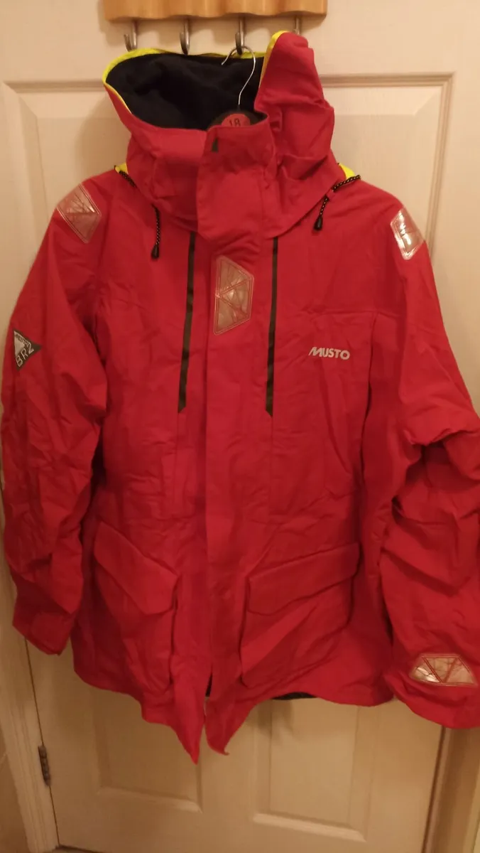 Musto Mens BR2 Offshore Sailing Jacket - Image 1