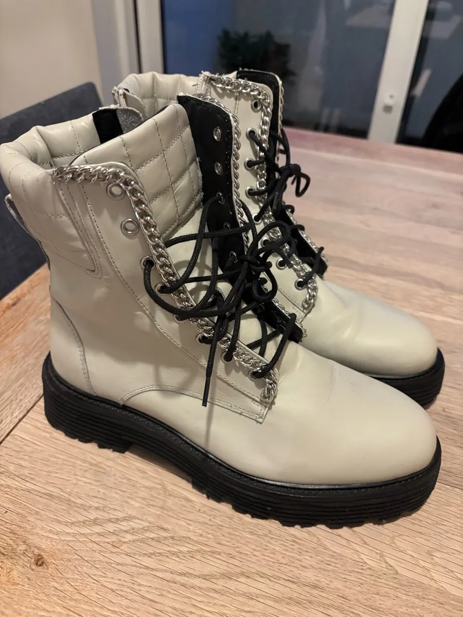 Kate Gray Quilted Boots Size 41 – Worn Once - Image 1