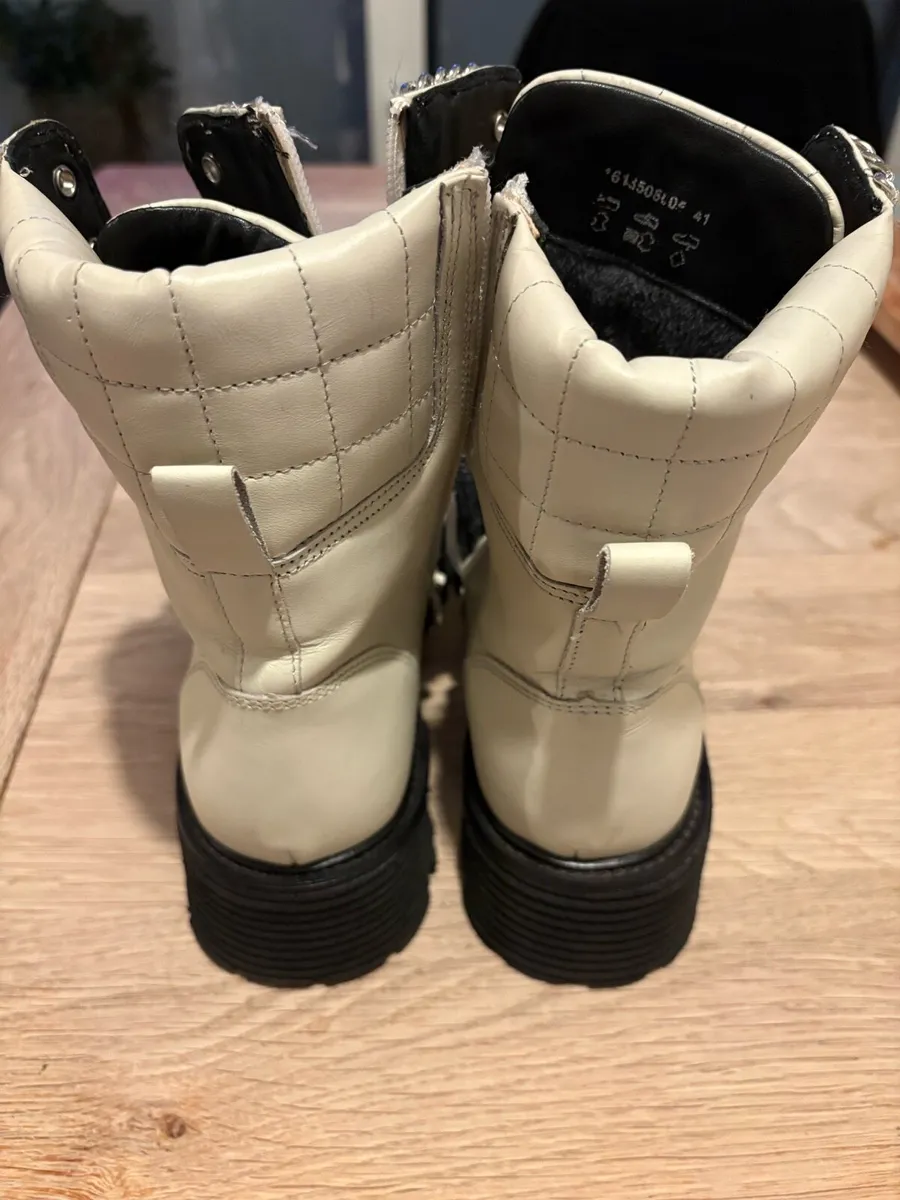 Kate Gray Quilted Boots Size 41 – Worn Once - Image 3