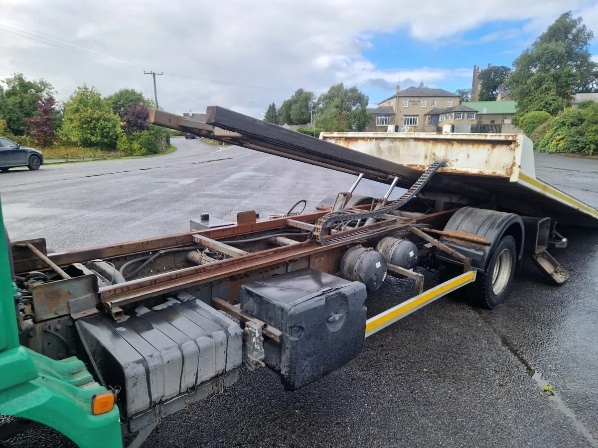 2012 man truck recovery - Image 2