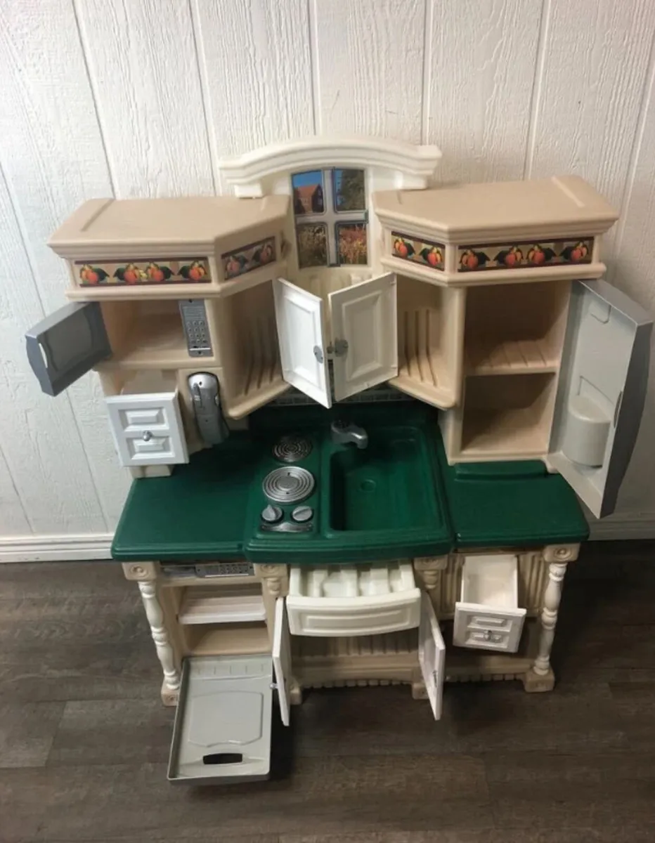Play kitchen - Image 2