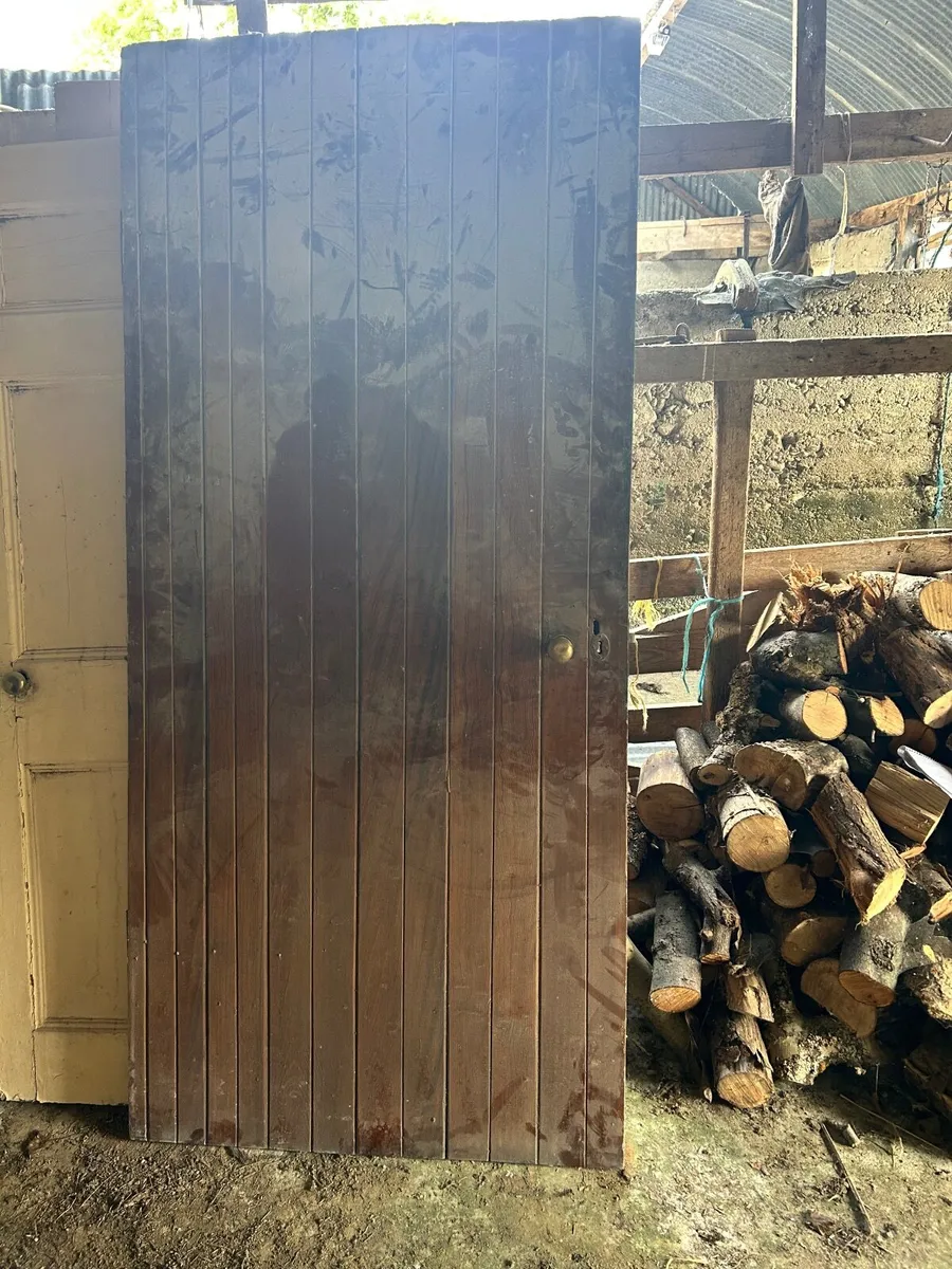 Six Vintage Solid Doors - Image 3