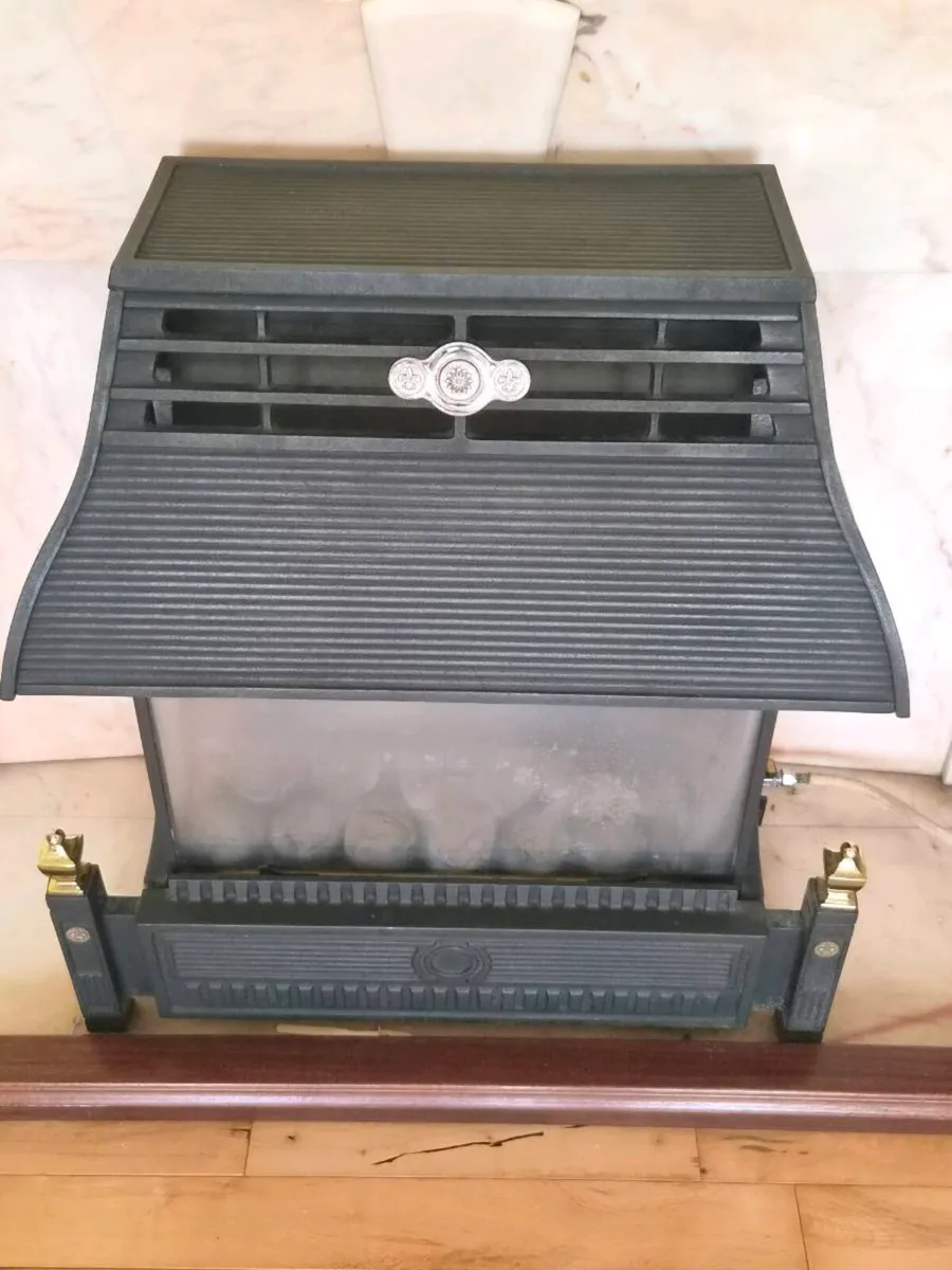 Cast Iron Gas Heater - Image 1
