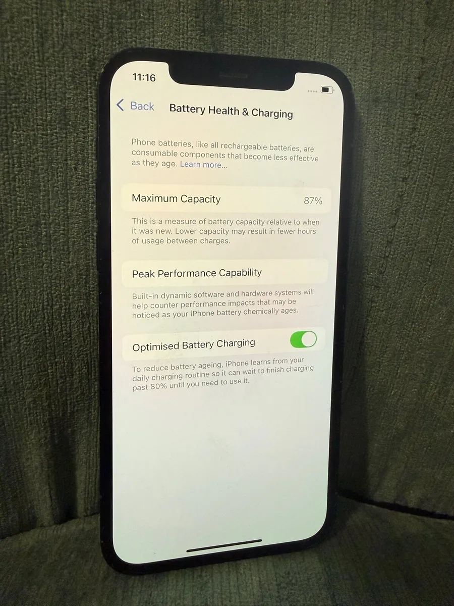 iPhone 12 UNLOCKED 64GB 87% battery in swords - Image 4