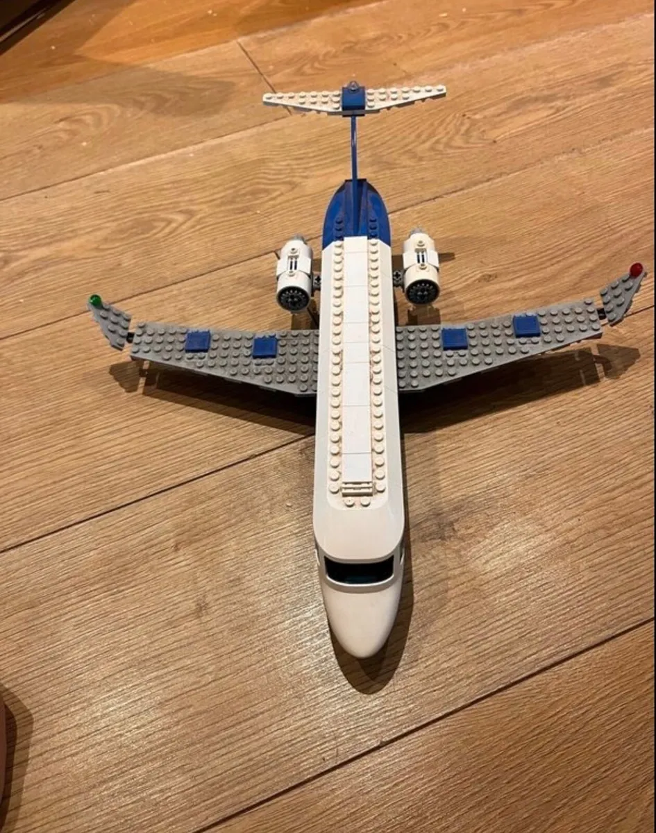 3 lego sets - Image 2