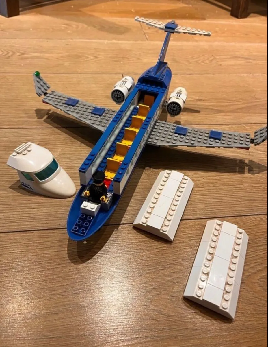3 lego sets - Image 3