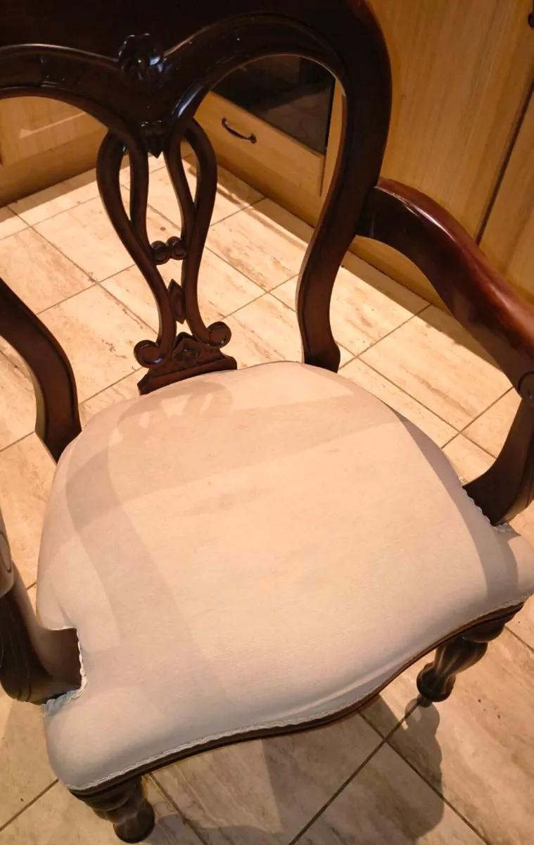 Armchair - Image 3
