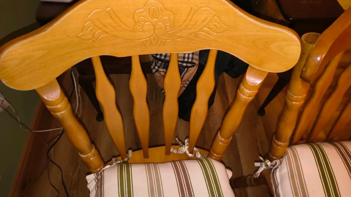 Kitchen Chairs - Image 3
