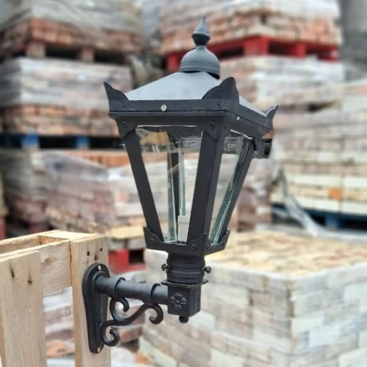 Wall Mounted Light Cast Iron CH-R-LH01-WL01 - Image 1