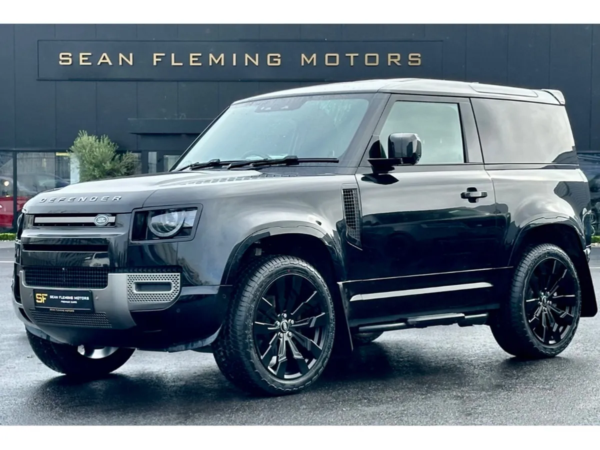 Land Rover Defender HARD TOP SE D MHEV A - Image 2