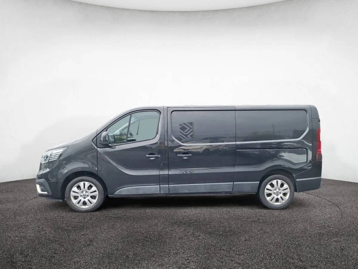 Renault Trafic LL30 BLUE DCI 130 SPORT PANEL - Image 3