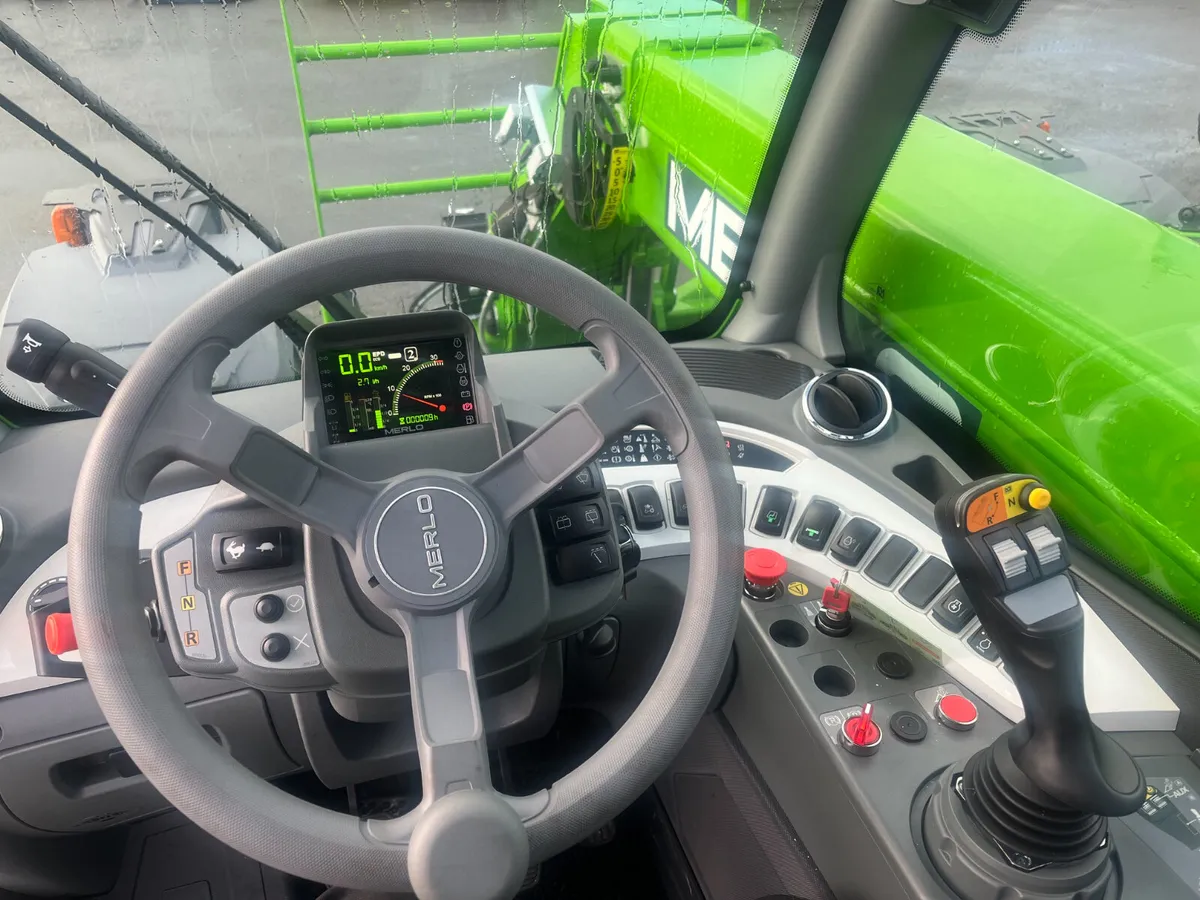 Merlo TF35.7 CS140         3 year warranty!! - Image 2