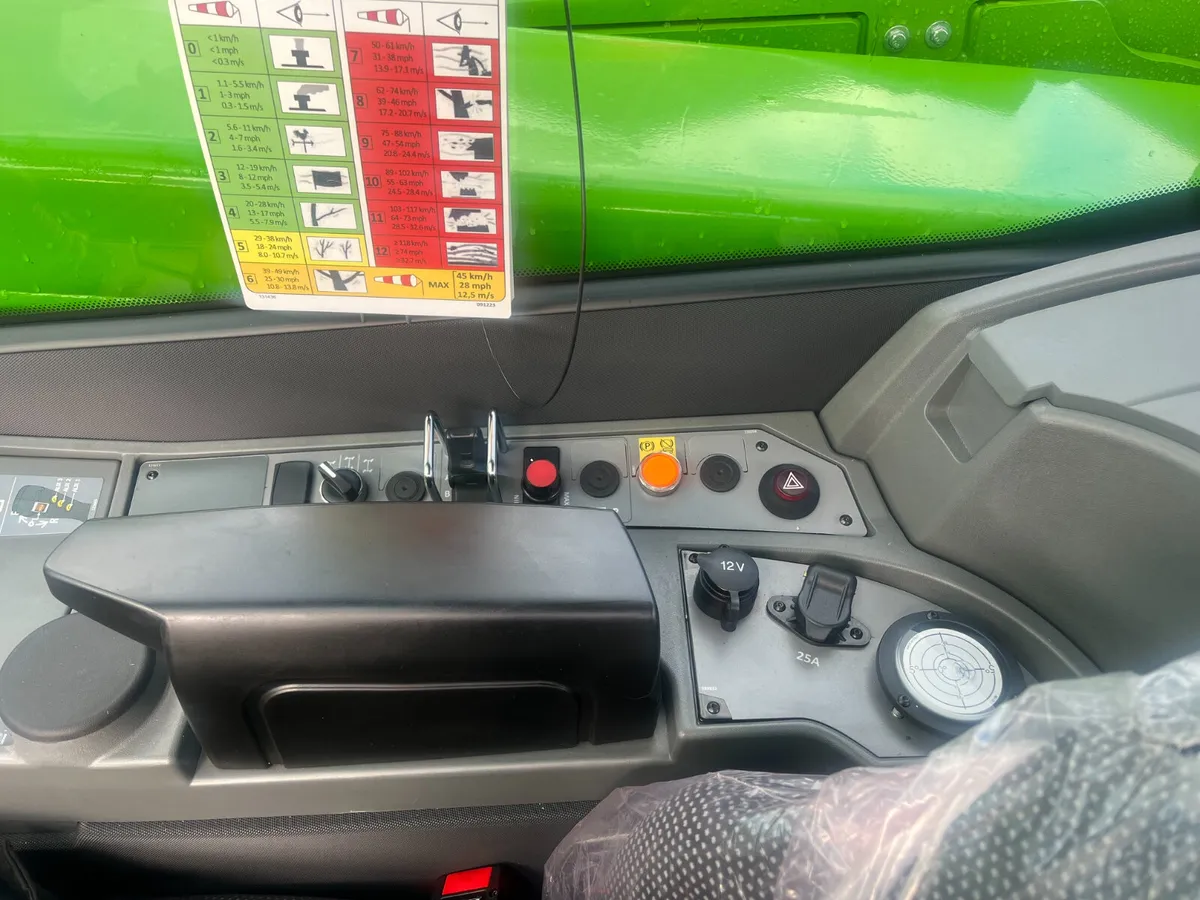 Merlo TF35.7 CS140         3 year warranty!! - Image 3