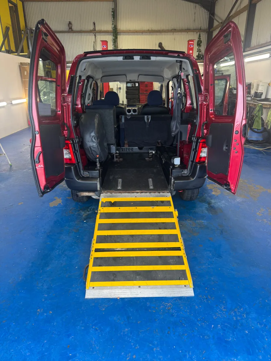 2009 Peugeot Partner 1.6HDI Wheelchair Accessible - Image 1