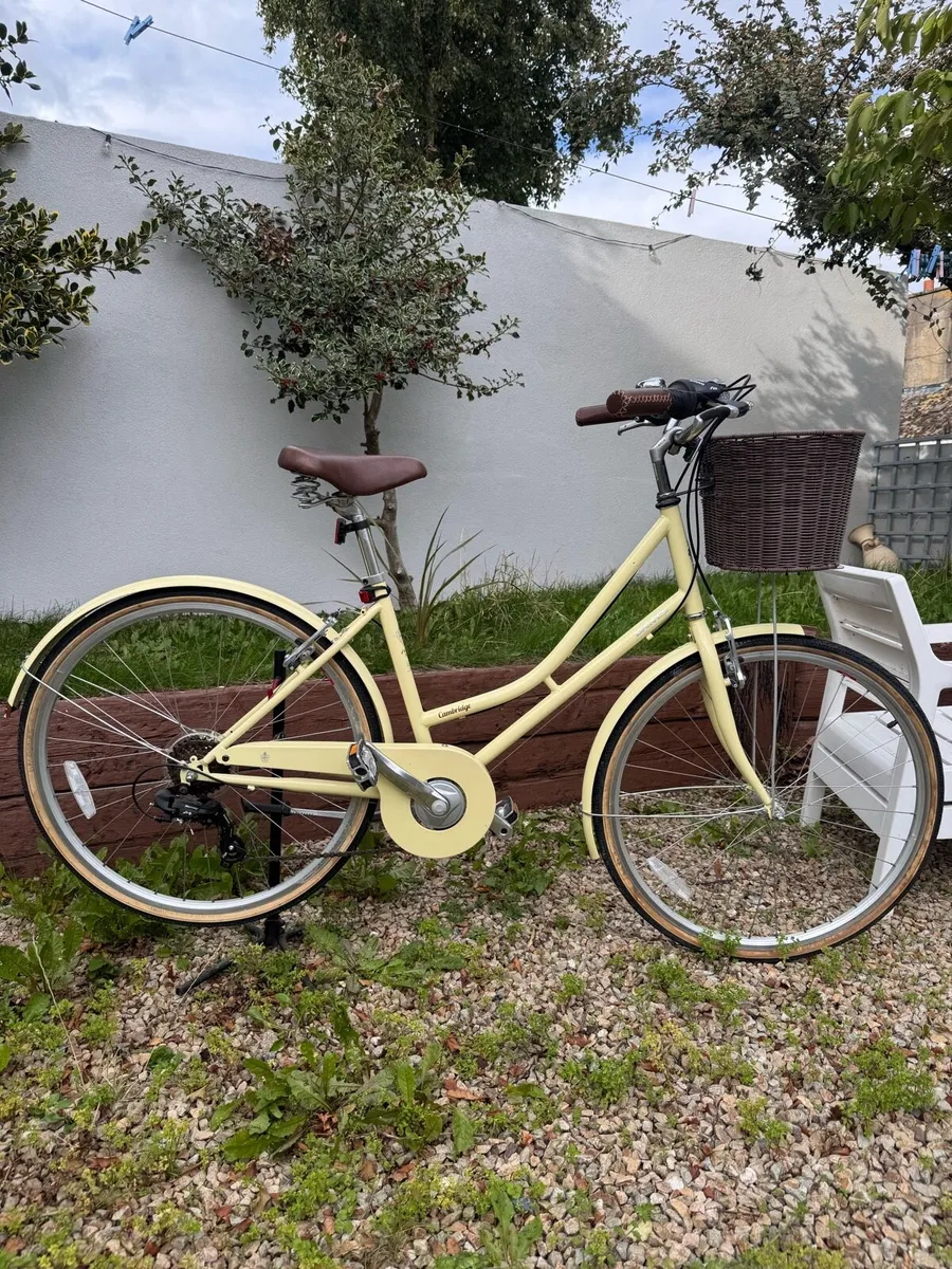 Dawes Cambridge Ladies Bike - Image 1
