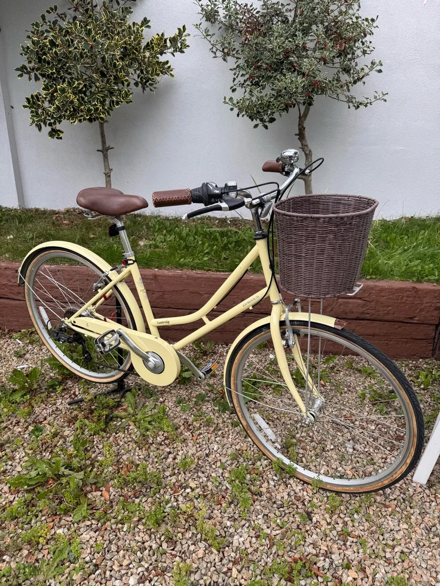 Dawes Cambridge Ladies Bike - Image 3