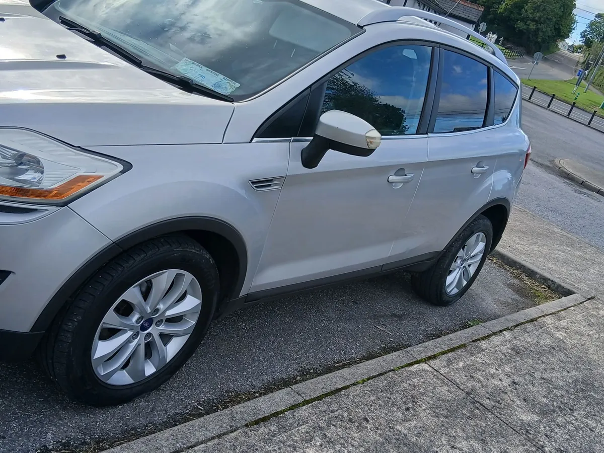 Ford Kuga 2013 - Image 4