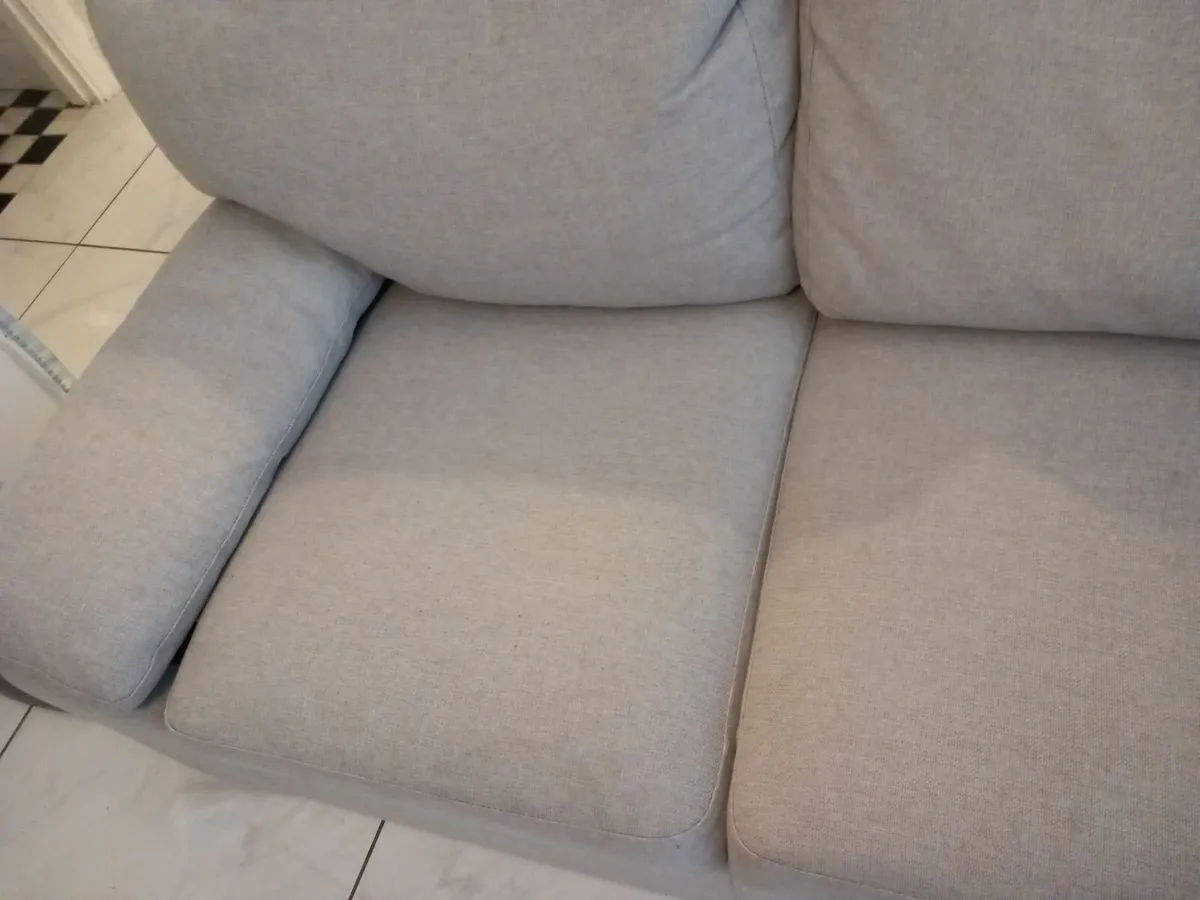 Couch  €50  ono - Sallins - Image 2