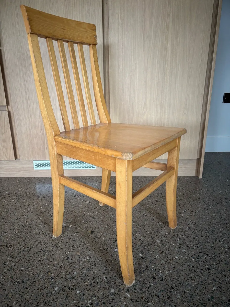 Pine Table and 4 Chairs - Image 3