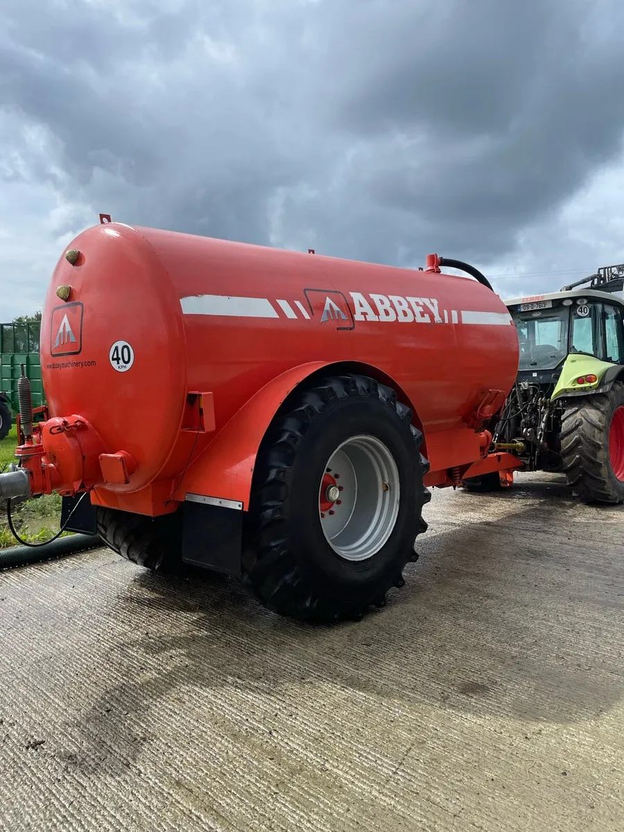 2500gal tanker - Image 1