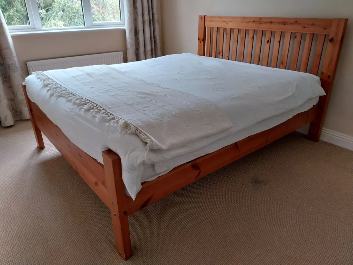 House Contents (12 Solid Wood Furniture Units) - Image 4