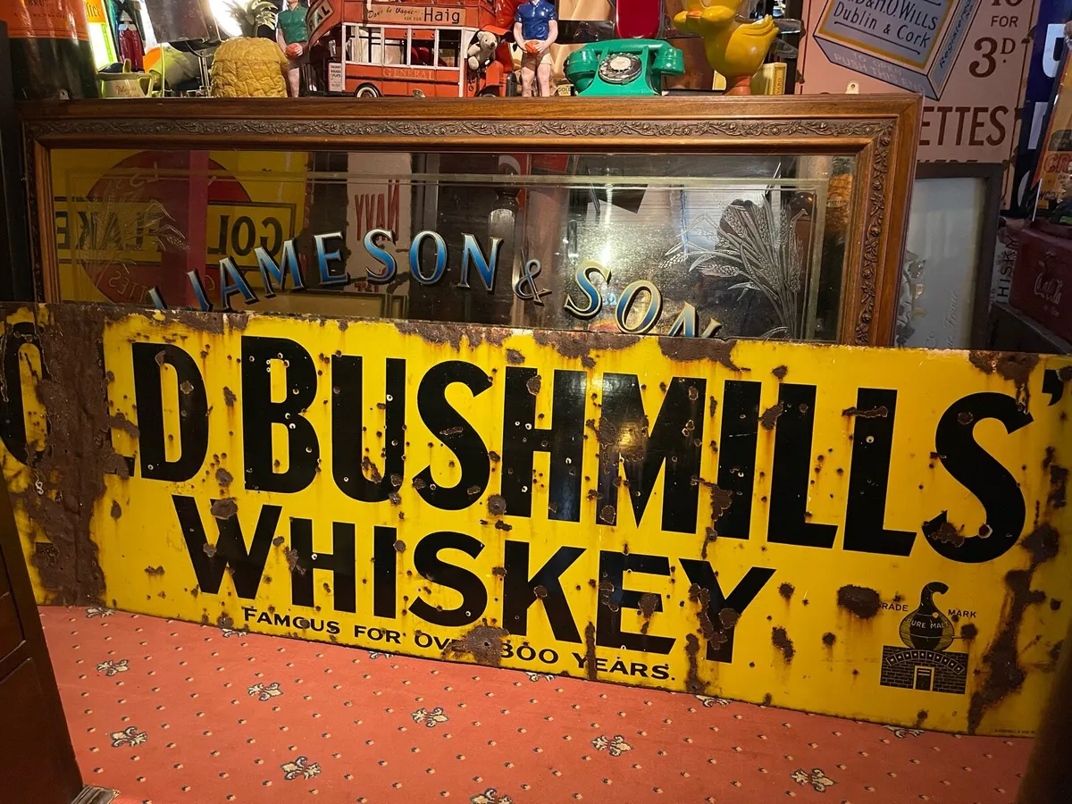Irish pub memorabilia - Image 3