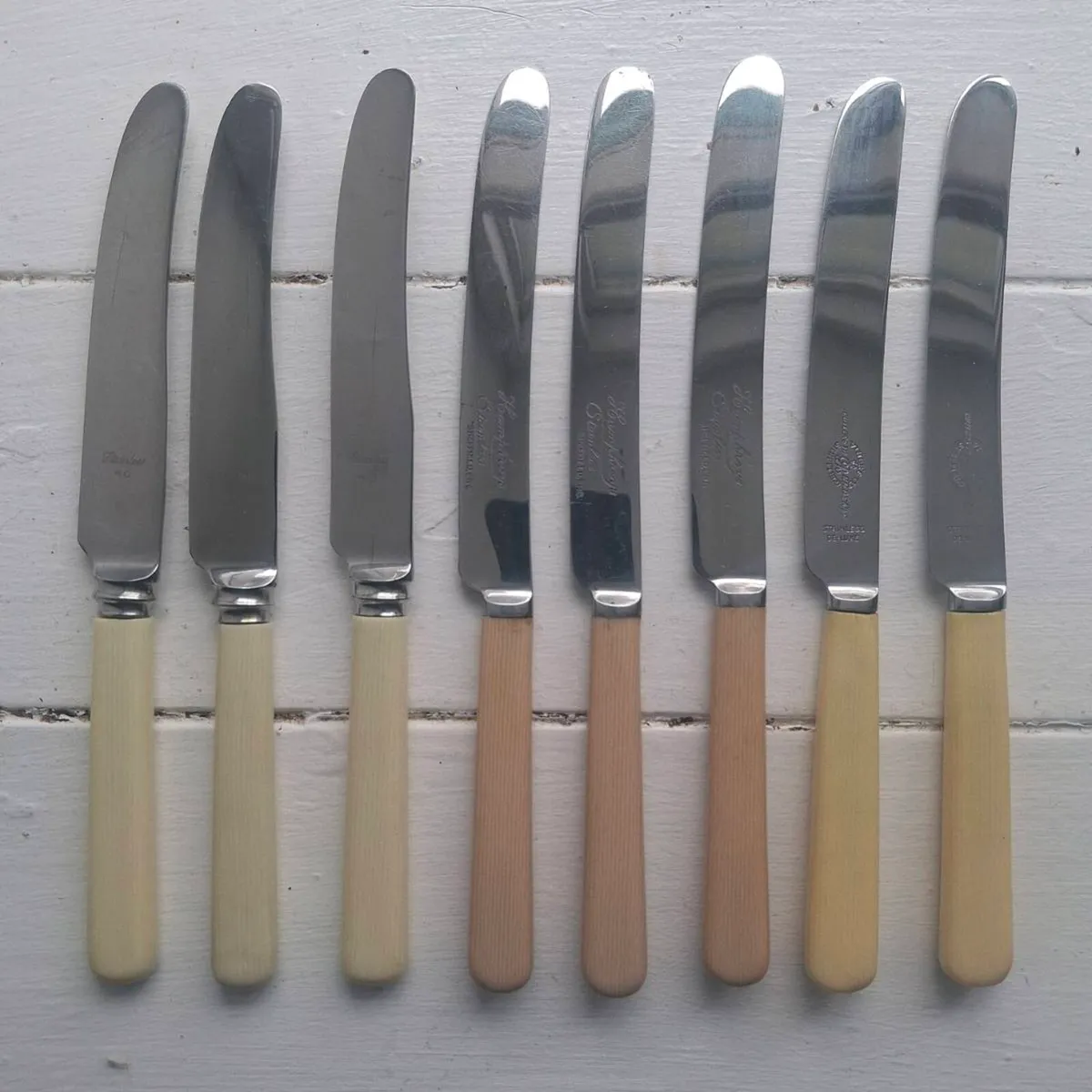 1930s/40s Faux Bone Handle Dinner Knives - Image 2