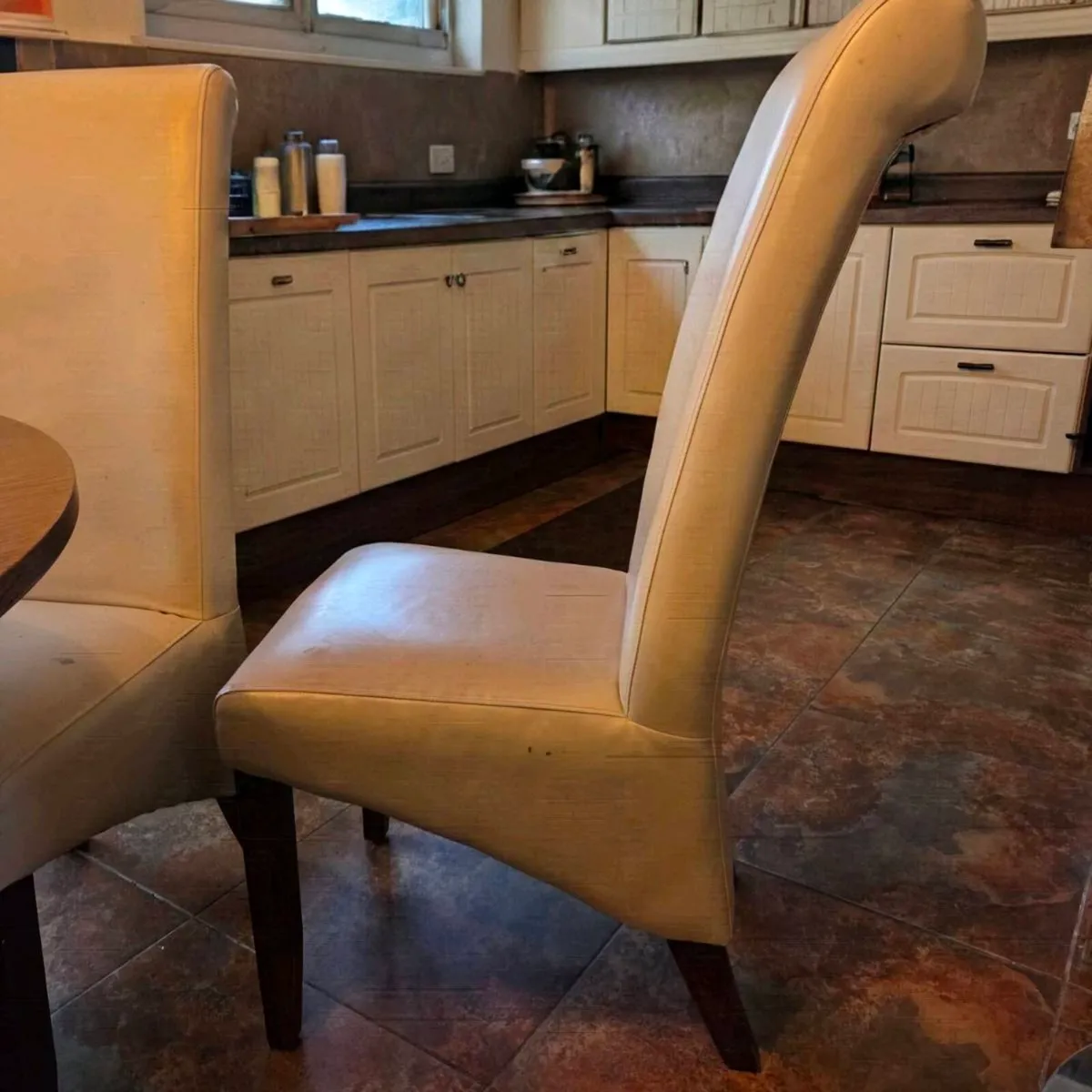 Dining chair - Image 2