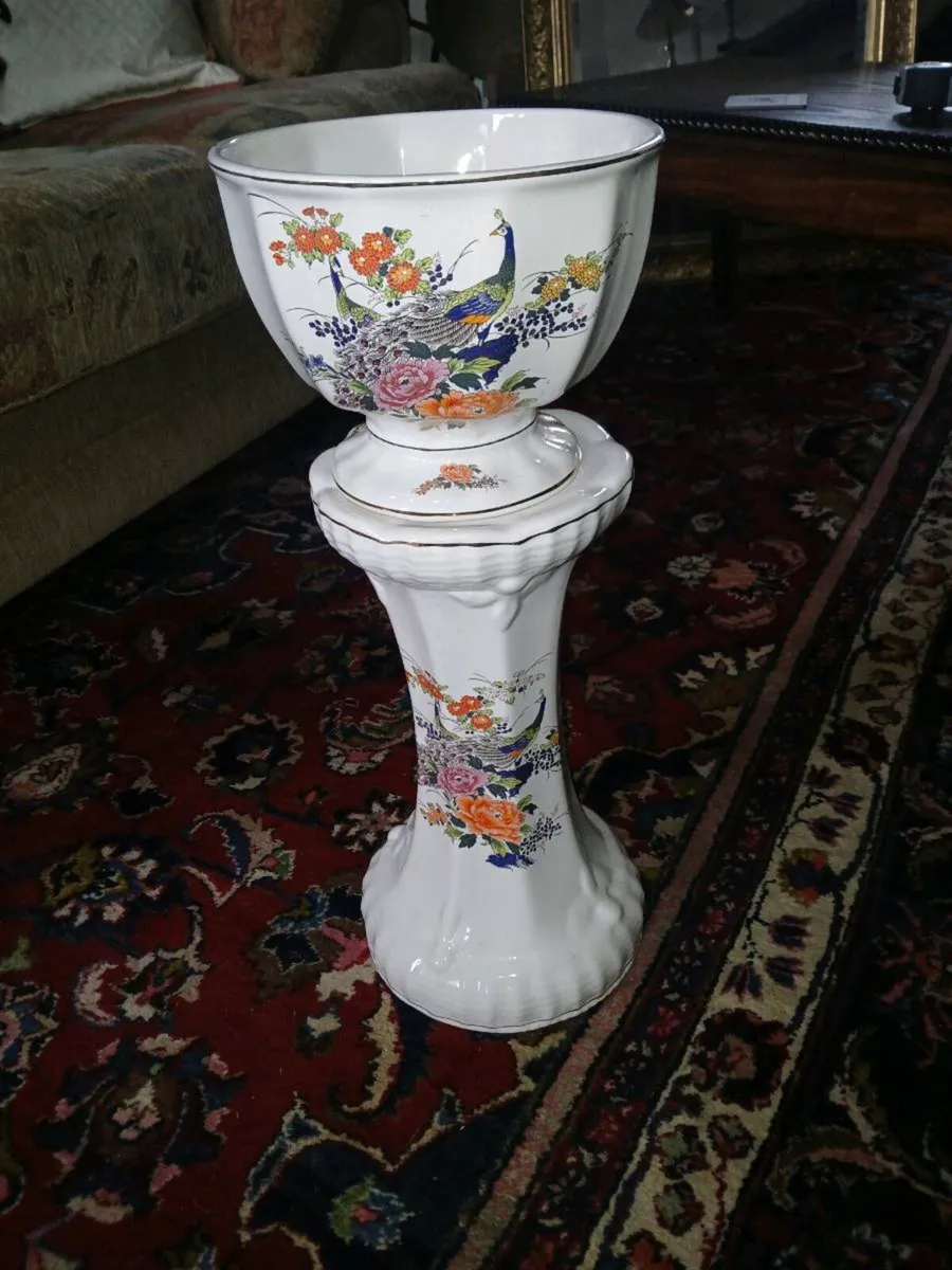 Jardiniere - Image 2